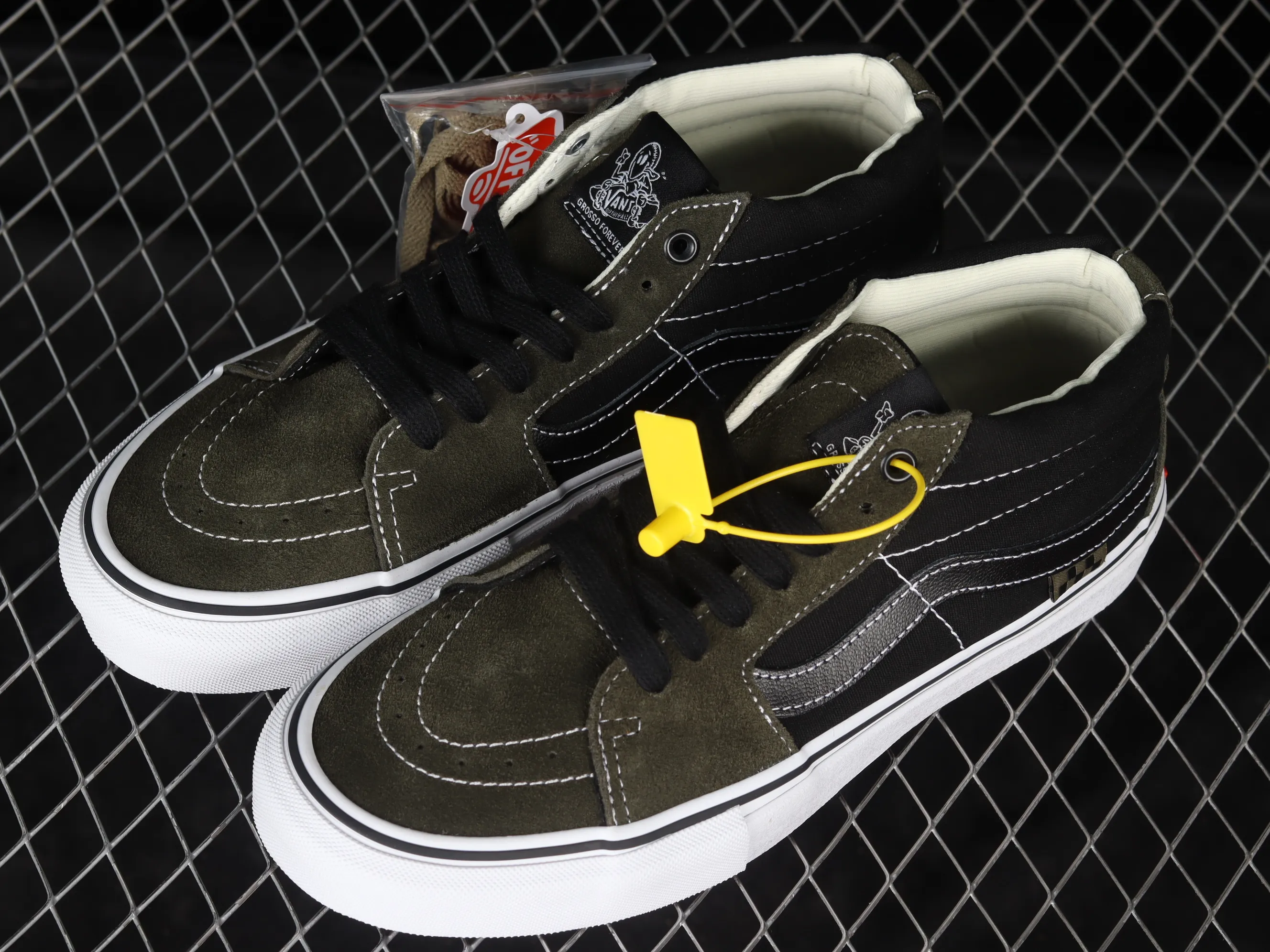 All categories Vans Vans series Vans Mid Vans Skate Grosso Mid Pro midnight green retro military color matching professional street casual skateboard shoes VN0A5FCG9BO